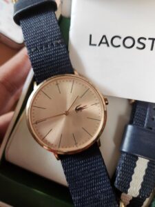 lacoste_watch_with_2_extra_str_1680166347_66cd5df8_progressive